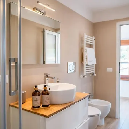 Διαμέρισμα Sky Domus Historic Center Penthouse With Jacuzzi *