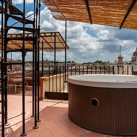 Sky Domus Historic Center Penthouse With Jacuzzi * 罗马